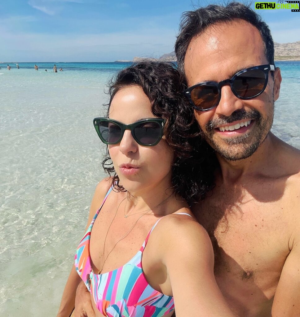 Alejandra Ambrosi Instagram - La playa contigo es siempre una gran idea ☀️🏖️👙🩳🐚