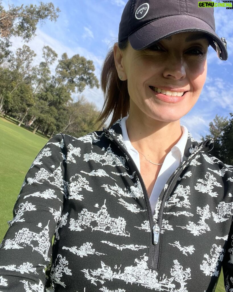 Alejandra Barros Instagram - Gracias @iratxe5 por mi regalo de Navidad!!! Por fin lo estrene! ⛳️