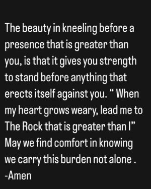 Alesha Renee Instagram - For Us.. Resurrection Sunday…may you lay all your troubles at the feet of The great I Am that  is strong enough to carry them. 🙏🏽❤️
