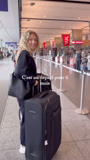 Alex-Anne Aubé-Kubel Instagram - Je pars travailler pendant 6 mois sur l’Utopia of the Seas, le deuxième plus gros bateau au monde ! Étant donné que c’est un nouveau bateau, nous apprenons le spectacle à Los Angeles et nous ferons l’inauguration le 7 juin en France ! 🛳️ C’est la première fois que je fais partie d’un casting de « takeout », ce qui me donne l’honneur d’expérimenter pour la première fois la création complète d’un spectacle.