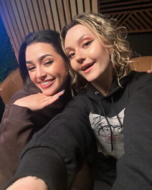 Alex Steele Instagram - Steeling stories (& hearts) #kawaii