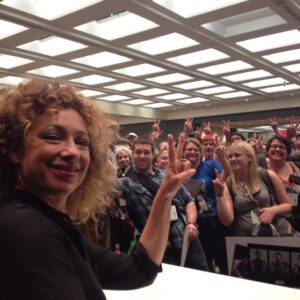 Alex Kingston Instagram - Come meet me in Seattle! I'll be signing pictures and doing photo ops over the weekend. Hope to see you all there xxx