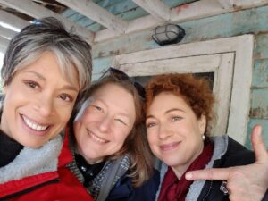 Alex Kingston Instagram - Three bitchn witches!!!!!!!!!
@skyone @bad_wolf_tv @adiscoveryofwitchestv @nowtv