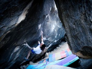 Alexandra Johnson Instagram - Blackout V13/8B. 📸 @melinacostanza 
Full send on YouTube. 📺
The 8🐝 undies yield yet again 🙃
