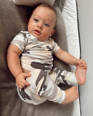 Alexandria DeBerry Instagram - BEAUX DIESEL months 6   7 ⚡️ (swipe for the cutest lil sushi roll in his new fit 🎎)

officially 7 months today & has: 
🇯🇵 moved to a new country   got his 1st passport stamp 
✈️ taken his 1st flight / taxi ride / train
🍓 started food & is a big fan of strawberries   sweet potato 
⚾️ attended his 1st baseball game (go @yomiuri.giants )
🦷 had 2 bottom teeth poke through
💪🏼 can hold a plank   starting to crawl
👀 has lashes a girl can only dream of
😁 thinks his daddy is hysterical
📸 loves the attention he gets from sweet strangers when out   about here

#babymilestones #6monthsold #7monthsold #beauxdiesel #babybeede2022 #babyfever #blueeyedboy #babyboystyle