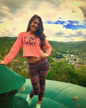 Alexis Eddy Instagram - & I don't think I'll be coming down anyyyy time soon- cloud nine is pretty damn comfy 😇