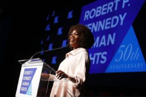 Alfre Woodard Instagram - Bid now on @charitybuzz & win a virtual movie club with me on Zoom! Your contribution will help support 
@rfkhumanrights as they stand with Black-led organizations building power in their own communities. Click the link in my bio to enter!