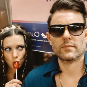 Ali Cobrin Instagram - This one. 🦁. Happiest day of BIRTH. TY @peg_resnick 🤰🏻! If you’ve ever been lucky enough to meet my husband you know he’s the most generous, loving, affectionate, patient, artistic, talented and gorgeous man alive. How lucky am I?!! Today is not about me, though. Today is all about celebrating the one and only @zakresnick - help me wish him all the best for this year to come and many, many more! 😘🎉🍾