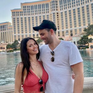 Ali Cobrin Instagram - This one. 🦁. Happiest day of BIRTH. TY @peg_resnick 🤰🏻! If you’ve ever been lucky enough to meet my husband you know he’s the most generous, loving, affectionate, patient, artistic, talented and gorgeous man alive. How lucky am I?!! Today is not about me, though. Today is all about celebrating the one and only @zakresnick - help me wish him all the best for this year to come and many, many more! 😘🎉🍾