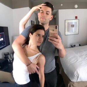 Ali Cobrin Instagram - This one. 🦁. Happiest day of BIRTH. TY @peg_resnick 🤰🏻! If you’ve ever been lucky enough to meet my husband you know he’s the most generous, loving, affectionate, patient, artistic, talented and gorgeous man alive. How lucky am I?!! Today is not about me, though. Today is all about celebrating the one and only @zakresnick - help me wish him all the best for this year to come and many, many more! 😘🎉🍾