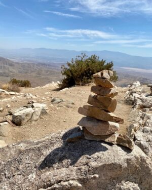 Ali Cobrin Instagram - Joshua Tree photo dump 🧡
:
:
:
:
:
:
@campervanguy #vanlife #campervan #campervanguy #camping #joshuatree #vanlifeexplorers
