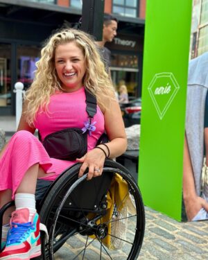 Ali Stroker Thumbnail - 2.2K Likes - Top Liked Instagram Posts and Photos