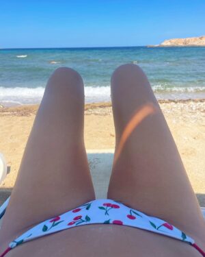 Ali Larter Instagram - Corsica!🍒
