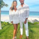 Ali Larter Instagram - Mom and Dad… 5 seconds before the kids bombarded us! Full family summer. @hayze_days