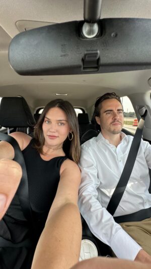 Ali Tate Cutler Instagram - If I get 500 YES 🙌 on this post I’m going to put together a formal pitch for @netflix @loveisblindnetflix