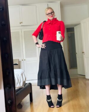 Alice Evans Instagram - Last night’s outfit. 
I think I rocked it? 
Damn dog bombed the last one but I had to keep it because that is one perfect downward facing dog, right? She knew it too. 😂

#nightout 
#ootn 
#oodt 
#dogbomb 
#downwarddog