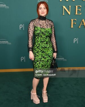 Alice Wetterlund Instagram - Thank you for having me at the premiere of this riveting tennis mystery show and thank you for making the carpet green at my request even though I have nothing to do with the show besides @peacock #applesneverfall premiers to-NIGHT!