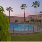 Alice Bendová Instagram - 🌴🌴🌴Přátelé, VELIKONOCE v jednom z našich apartmánů na Tenerife jsou VOLNÉ. Ráda se tam o Vás postarám❤️🐠🐠🐠🌴🌴🌴🌴 🐠🌴Pište na veselaalice@seznam.cz🐠🌴 Foto a video by @real.estatevideography.cz #tenerife #easter #holiday #rent #apartmentforrent #family #relax