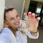 Alice Bendová Instagram - Přátelé, ve spolupráci s @vitcoherbal pro Vás máme krásnou soutěž o 3 parfémy Vitco Perfect! 🤩 3 z vás vyhrají tento exluzivní svěží parfém! Sledujte @alice_bendova_official a @vitcoherbal a označte do komentářů kamarádky, ať si také zasoutěží. 🌷Soutěžíme do neděle 17. 3. 💋 Do pondělí 18. 3. také platí SLEVOVÝ KÓD ALICE17 pro slevu 17 %! ❤️ Nezapomeňte využít! #soutez #parfem #vitcoherbal