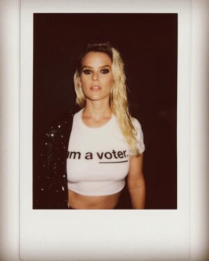 Alice Eve Instagram - “This is my first time voting in the U.S. because I was not a citizen.  In 2016 I found it so distressing watching the campaign and not having a voice.  Being for all intents and purposes a participating American, paying my taxes and taking on the cultural woes, I just wanted to have a voice, so I went to an immigration lawyer and took up citizenship.  If you believe you have a voice and that your voice makes a difference, then it actually does make a difference.”
—Alice Eve, Actress @violetgrey @iamavoter