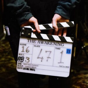 Alice Eve Instagram - @aliceeve @eddiehallwsm @dappersinstagram and @tomocoleman complete the cast of our movie The Awakening 👁🎥

The film began rolling camera’s this week at @pinewoodstudios in London.

Other cast include @therealstormare @mhookings @steven.berkoff @justin_tinto and #julianglover

Read the full article exclusively in @variety 

Stay tuned and follow @camelotfilms for more exclusive coverage.

Drop a comment on who you are most excited to see👇🏻💯👀