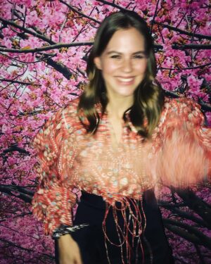 Alicia von Rittberg Instagram - Some 🌸 on these ❄️ days! •
•
Styling: @waldberlin 
Flowerpower by @horrorvacuimunich 
H/M: @alleaugenauf 
@ivana_makeupartist 🙌🏻