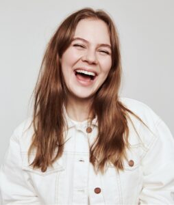 Actress Alicia von Rittberg HD Instagram Photos and Wallpapers August 2020