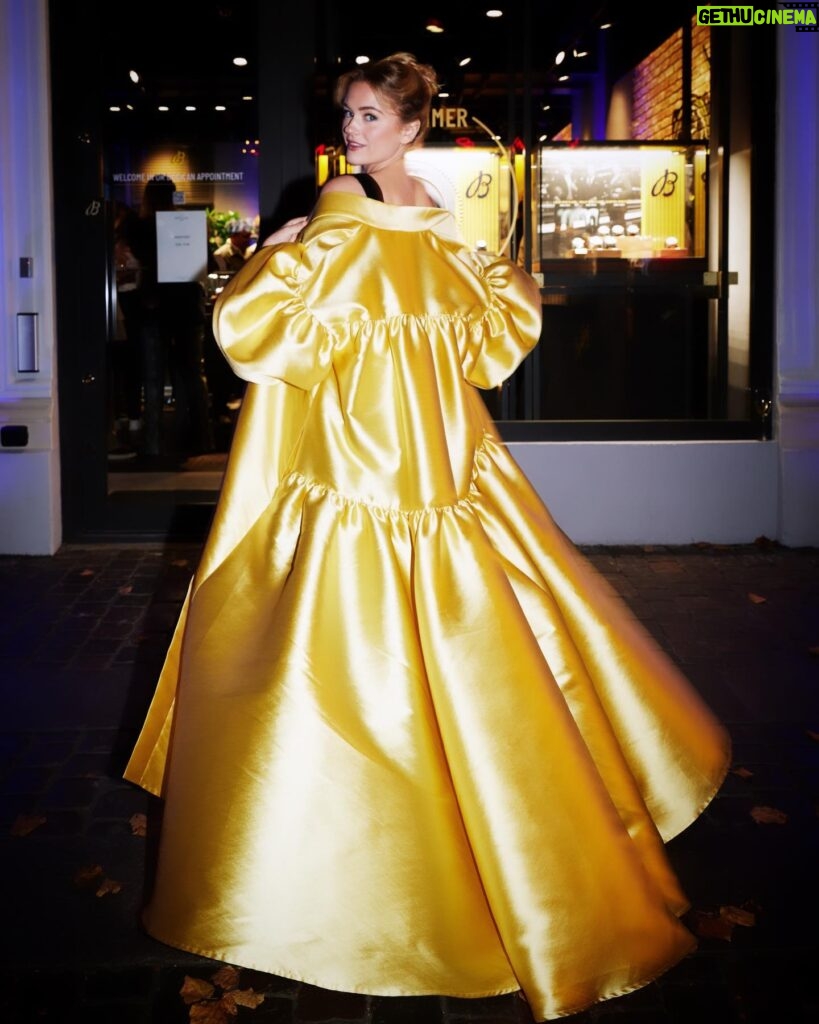 Alicia Agneson Instagram - When a chance to dress as Belle appears - grab it. 💛 Over and out Sweden for this time, and boom what an ending @breitling ! Thank you everyone who made this time truly unforgettable. Now back to scripts and rainy London dog-walks 🦦 📸 @hampusforssander