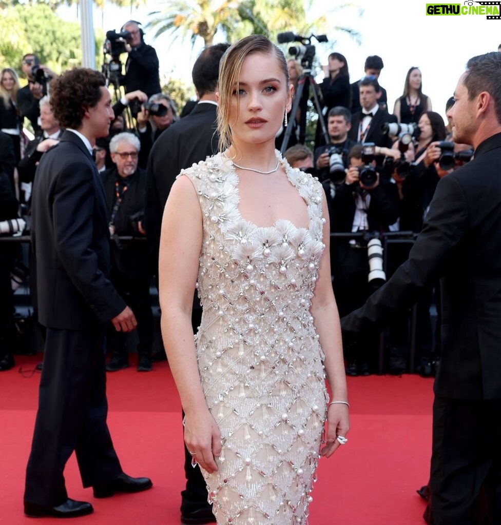 Alicia Agneson Instagram - Cannes 2024, ‘ Le Comte De Monte-Cristo’, as always such an honour to attend this fantastic film festival. 🌿 Thank you the best team, @grau.studios @diorbeauty @styleinscandinavia @loopvip @ihghotels for making it all happen! #cannesfilmfestival #cannes2024 #lecomtedemontecristo