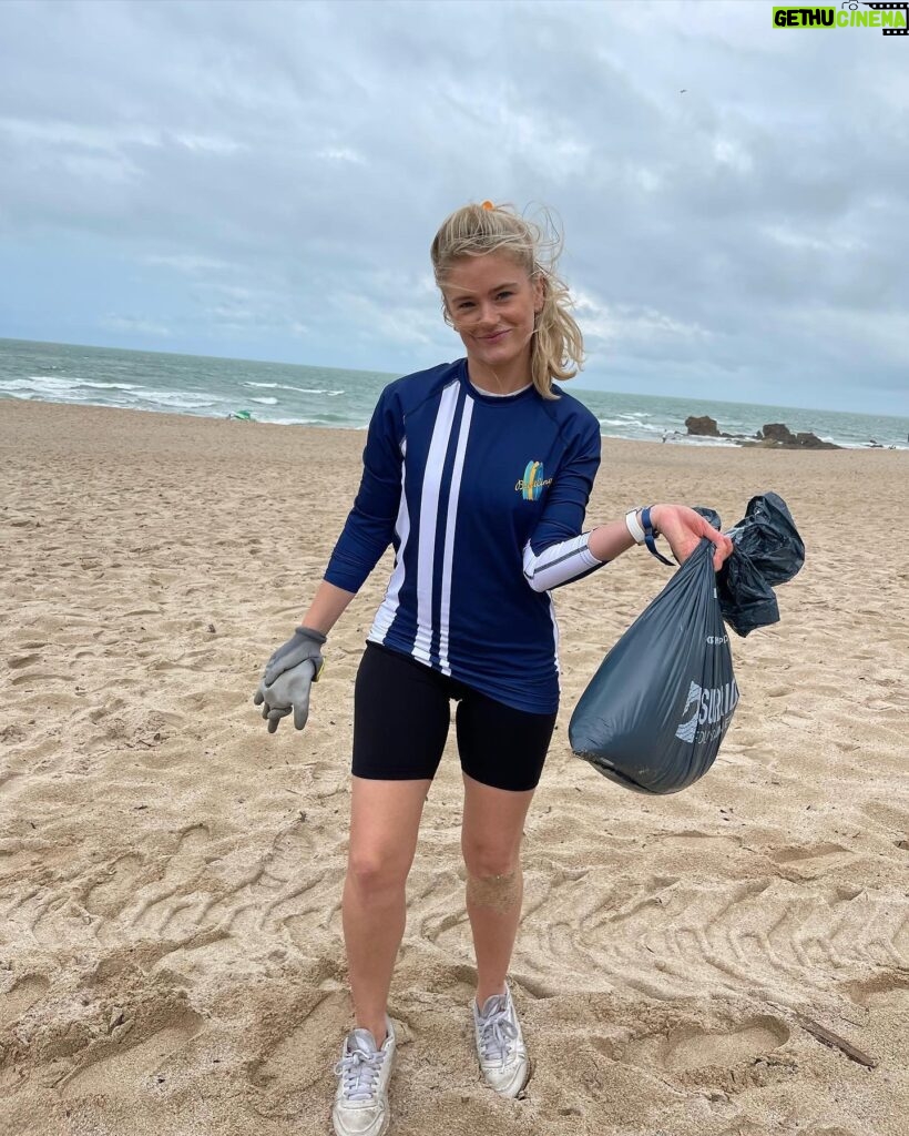 Alicia Agneson Instagram - Words can not describe the days spent with the @breitling family over at Wheels & Waves in Biarritz. Such inspirational people, stories shared (and made) and adventures had. Beach cleaning, surfin waves (alongside some of the coolest human beings I’ve ever met) amongst so so many other things. Thank you all for this unforgettable trip! #squadonamission