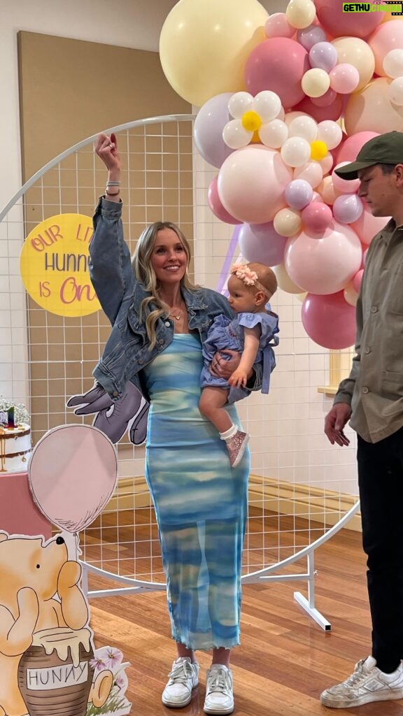 Alicia Banit Instagram - Nearly a month since this glorious day. So many amazing companies helped Isla’s first birthday party come to life and this is my PSA for them! The INCREDIBLE team at @the.petitepartyco were phenomenal! The biggest hit of the day, soft play equipment is a game changer and I can’t fault the whole process! Such beautiful people providing so much fun! The plinth, mesh backdrop and custom made ‘our little hunny is one’ sign is from @prettydecor_cove . The ease and speed of organising, designing and receiving everything was on another level! The stunning balloons are from @the_confetti_room and once again just amazing customer service from designing to delivery and set up everything ran so smoothly. The gorgeous milestone signs are from @kellycreativeco and my gosh the talent residing in one human is wild! How she brought my vision to life I will never know and one more time the CUSTOMER SERVICE was beyond! The fun stick on photos that went on the year of board are from @pocketprintsapp who you already know I’m obsessed with and they are the perfect fit! Planning this party was so stressful but I honestly was so blown away in the lead up and especially on the day with how well everything came together and so much of it had to do with how amazing all these people are! I am very grateful (and am not getting paid to say any of this!) speaking of payment I must also mention that all of these companies are so well priced. These things can be exorbitantly priced but I was very impressed by the pricing of everything too! Also shout out to me for making the Winnie and Eeyore cut outs 😂 I honestly can’t believe I pulled this day off and our gorgeous girl had the best time!