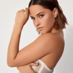 Alicia Jaziz Zapién Instagram - Japi niu yiir. . . Foto by: @estebancalderon Hair: @lisallende Makeup: @ger.parra