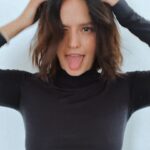 Alicia Jaziz Zapién Instagram - PORTRAIT . . Comenta tu emoji favorito. . El mío es 🦩🦩🦩