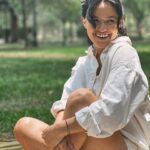 Alicia Jaziz Zapién Instagram - ¿Coqueteamos, bailamos y nos besamos?