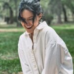 Alicia Jaziz Zapién Instagram - ¿Coqueteamos, bailamos y nos besamos?