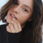 Alicia Jaziz Zapién Instagram - PORTRAIT . . Comenta tu emoji favorito. . El mío es 🦩🦩🦩
