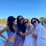 Alicia Sanz Instagram - My tribe y Cadaqués ♥️