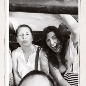 Alicia Sanz Instagram - My tribe y Cadaqués ♥️