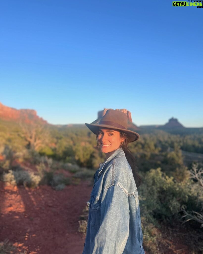 Alicia Sanz Instagram - Arizona you were pretty ✨🧙‍♀️🐍🏜️🌵🧚♥️🦂