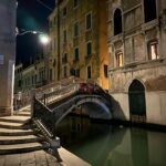 Alicja Bachleda-Curuś Instagram - Venice by night @labiennale ✨