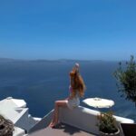Alina Kovalenko Instagram - All shades of BLUE Best host: @nostosapartments 🦋