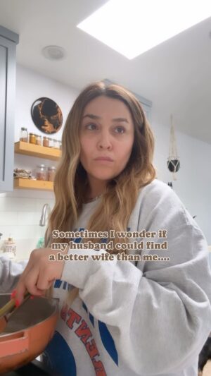 Alisan Porter Instagram - Why is it that I can be in another room and hear him searching for some thing? Also, I usually know where it is before he’s even started to look for it. 

#lol #husbandandwife #funnyreels #instagood #marriage