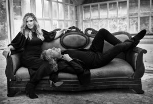 Alison Krauss Instagram - "With their combined talents & diverse tastes, the cliché about the odd coupling of bluegrass princess Krauss & rock god Plant doesn’t apply." - @vanityfair on 'Raise The Roof', the highly anticipated new album from @plantkrauss.
Article link in story

Photographs by Mark Seliger. Styled by Tiffany Gifford