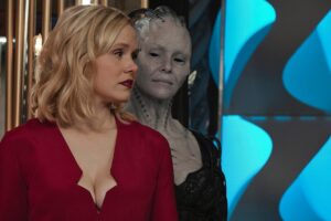 Alison Pill Instagram - An @anniewersching appreciation post!  This person is just the best.  Whether hanging from tubules in a spaceship, or waltzing around a gala, she brings the most glorious life to a synthetic being. And she’s a flipping delight.  Also, can’t talk about this season without bringing up @christineclarkdesign costumes. She deserves all the trophies for her work. Sure, trophies are mostly meaningless, but they are shiny, and she should get some.  New episode available now! @startrekonpplus