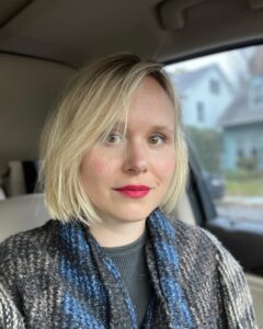Actress Alison Pill HD Instagram Photos and Wallpapers December 2021