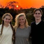Alison Sweeney Instagram – The sun sets on another glorious day in South Africa. I can hardly describe what an incredible experience this is. Every minute in nature thrive had been mind blowing. Dave & I are so grateful to be able to share this with our kids. So many memories to treasure. 🇿🇦 🦁