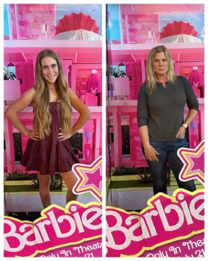 Alison Sweeney Instagram - Friday night fun. I was promised popcorn 🍿 🎥
