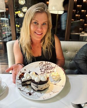 Alison Sweeney Instagram - Another trip around the sun ☀️🥳
