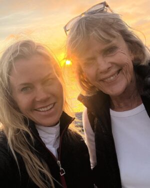 Alison Sweeney Instagram - Happy Mother’s Day to my incredible mom! I use the lessons you taught me every day and I’m always grateful for the laughter and grit you passed along to your children (& grandchildren!) 💕