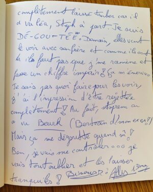 Alison Wheeler Instagram - Alison 13 ans nous donne des nouvelles - nouvel extrait de mon journal intime sur la violence des chiffres impairs dans la société ❤️#DE-GOU-TEE #presque2000